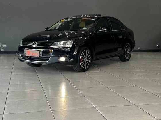 VOLKSWAGEN JETTA 2.0 TSI HIGHLINE 211CV GASOLINA 4P TIPTRONIC